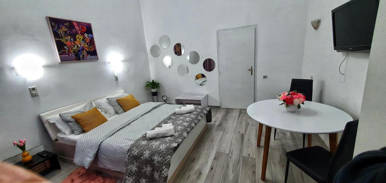 Citadel Rooms Клуж-Напока Екстериор снимка